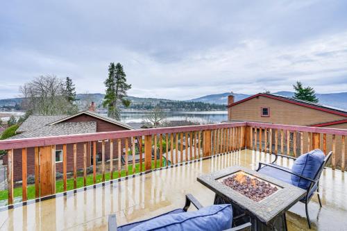 Geneva House | Stylish Bellingham Home with Lake and Mountain Views!
