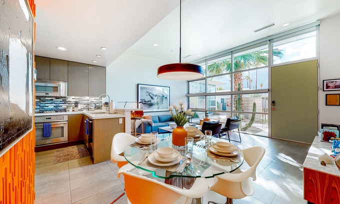 Palm Springs Condo | Stylish condo with amazing mountain view, pool, spa, outdoor kitchen, & patio