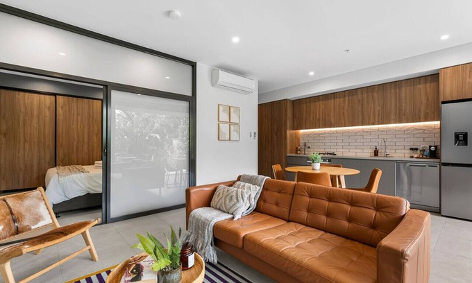 Coogee Apartment | Stylish Coogee Apartment #1 | Steps to Beach, Pet Friendly