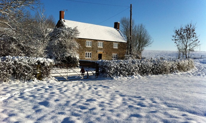 Pylle Cottage | Stylish cottage near to Bruton, Glastonbury and Wells