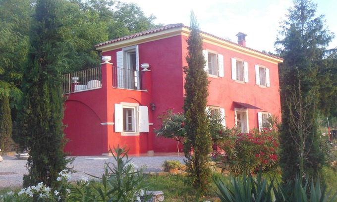 Koper Villa | Stylish country house and in absolute sole. Rest position with magnificent sea views