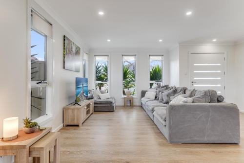 Thirlmere House | Stylish family home, centrally located.