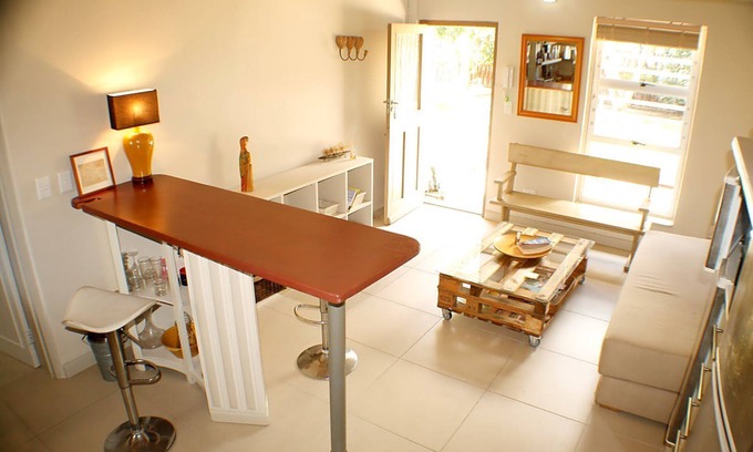 Flamingo Vlei House | Stylish Loft/duplex in residential area, well equipped, close to local amenities