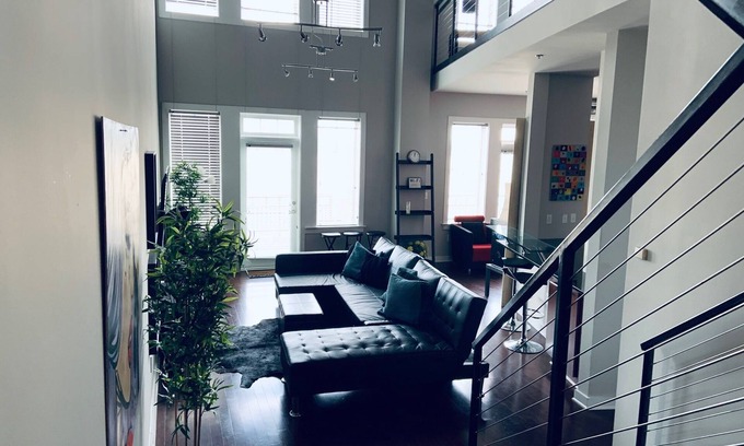 Atlantic Station Area Condo | Stylish & Unique ATL Loft In Atlantic Station