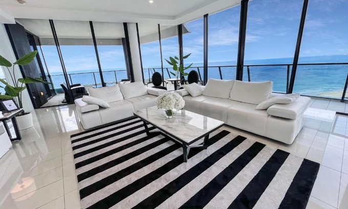 Broadbeach Apartment | Sub Penthouse Oracle 46th floor - GC Getaways