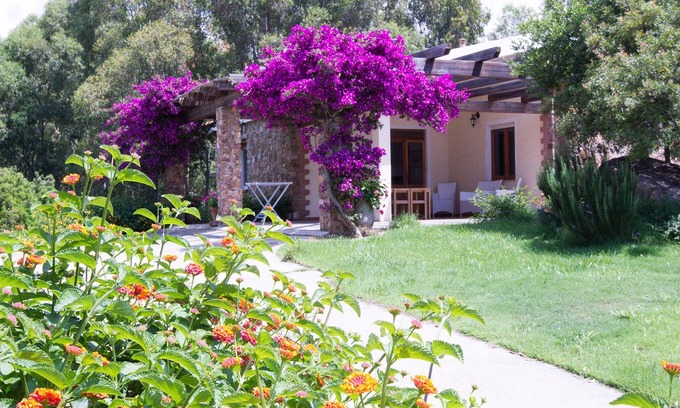 Teulada House | Suestellas, House quiet, relaxing, wifi, eco-friendly, surrounded by greenery