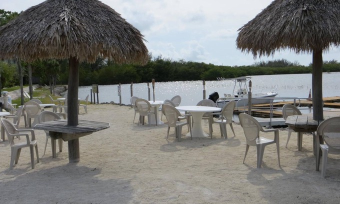 Sugarloaf Key Hotel | Sugar Loaf Lodge