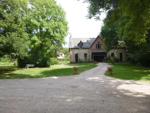 Agonges Apartment | Suite dans les dépendances du Château
