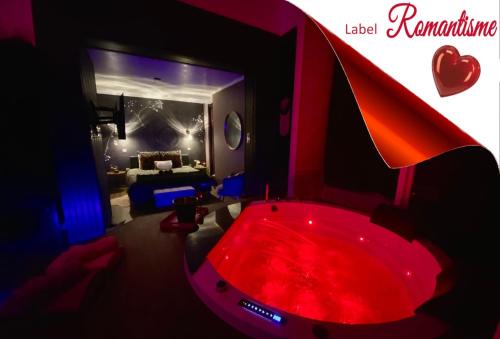 Quimperle Apartment | SUITE KASSIOPEE, romantisme, balnéo, sauna