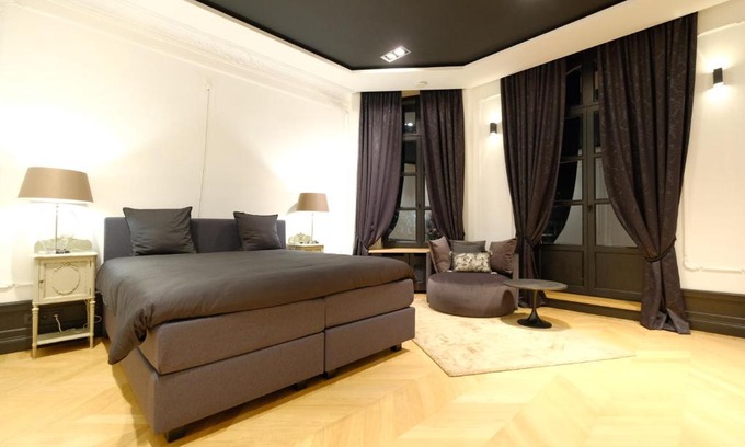 Mons Bed & Breakfast | Suite la Duchesse et Parking privé gratuit