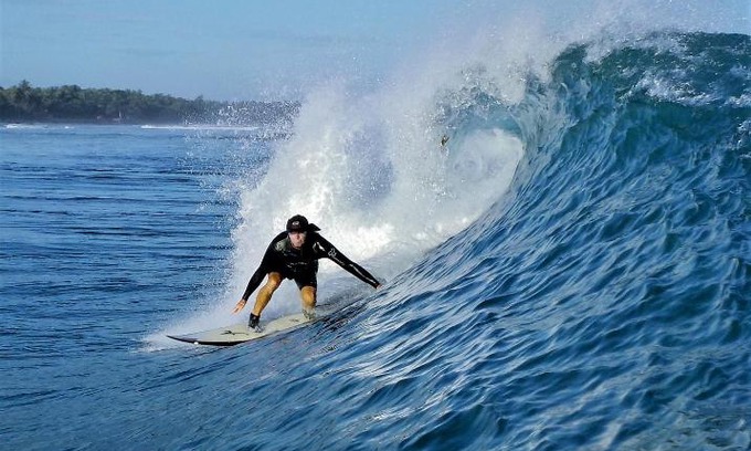 Tanjung Setia Resort | Sumatra Surf Resort