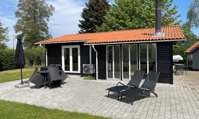 Hvidbjerg Strand House | Summer house near the sea and good experiences