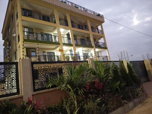 Ogbodjo Apartment | Summerstate hosting