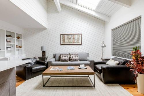 Snowmass Village Apartment | Summit's Rest