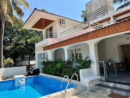 Porvorim Apartment | Sun-kissed Holidays, Goa - Copper