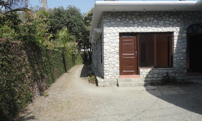 Dhikuli House | Sunbird Guest House
