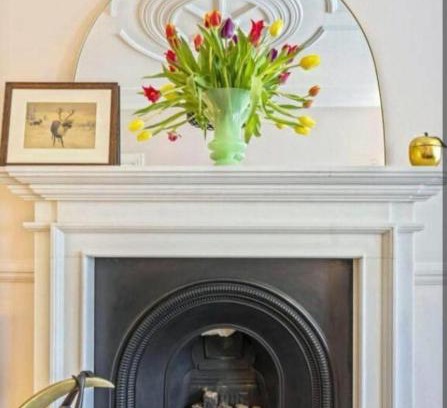 Warwick Apartment | Sunny 1 bedroom flat in central London