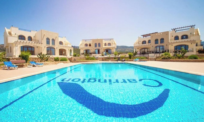 Bahceli Villa | Sunny corner villa for rent in Kyrenia Esentepe