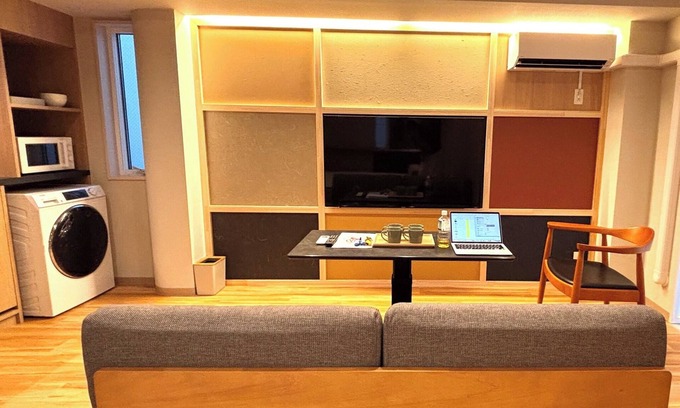 Sugamo Hotel | Sunny Fully equipped with Wifi Spacious family r/Toshima-ku Tokyo