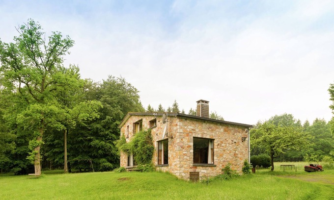 Bellevaux House | Sunny holiday home in Stavelot in the Houvegnez forest