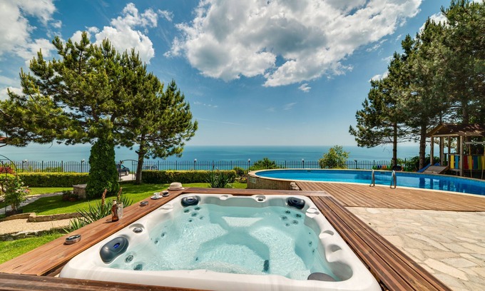 Osenovo Villa | Sunny House,amazing sea view,heated pool,jacuzzi, sauna,BBQ zone,fireplace