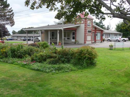 Summerside Hotel | Sunny Isle Motel
