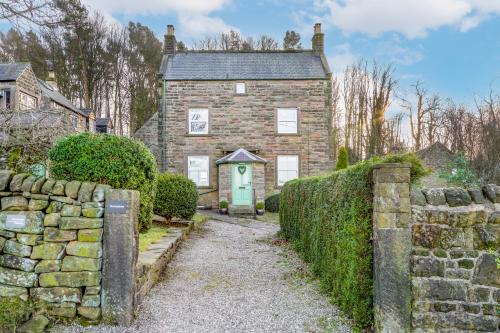Stanton in Peak House | Sunnydene House