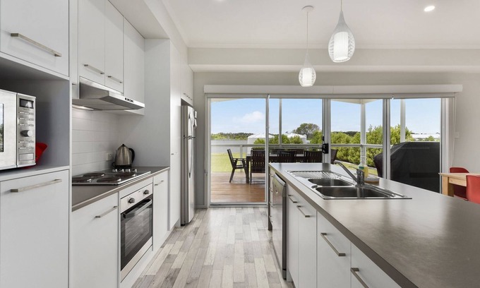 Lacepede House | Sunnysands Beach House
