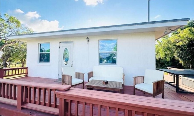Savannah Sound Cottage | Sunrise Cottage