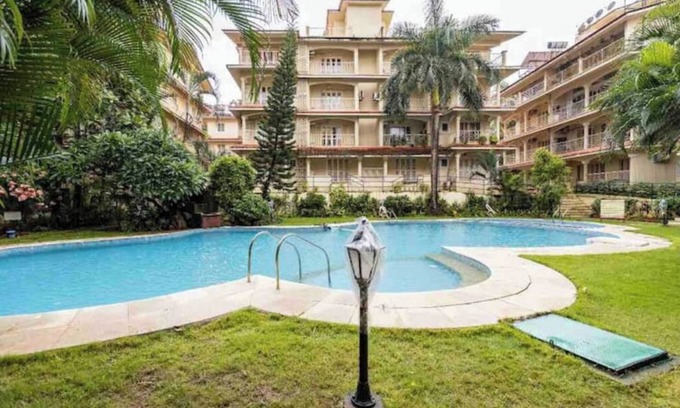 Saunta Vaddo Apartment | Sunsaara Pool Front! 1BHK Super Luxury Apartmentnn