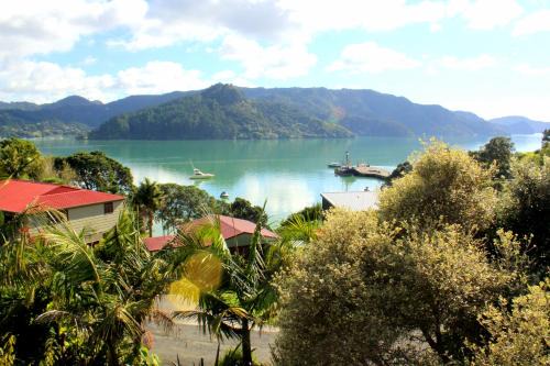 Whangaroa Cabin | Sunseeker Lodge