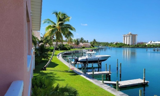 Bahamas Terrace Villa | Sunset Lagoon Bahamas