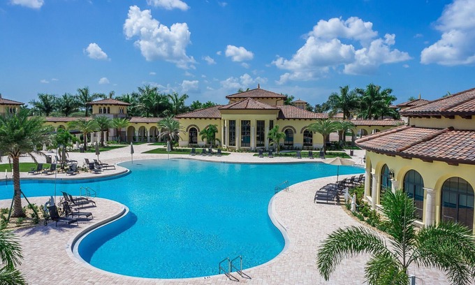 Gran Paradiso Villa | Sunset Lake View with Resort Amenities Near Golf, Beach & Restaurants!
