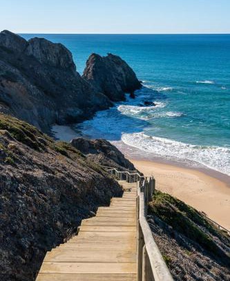 Odeceixe House | Sunset Room - Hiking & Beach