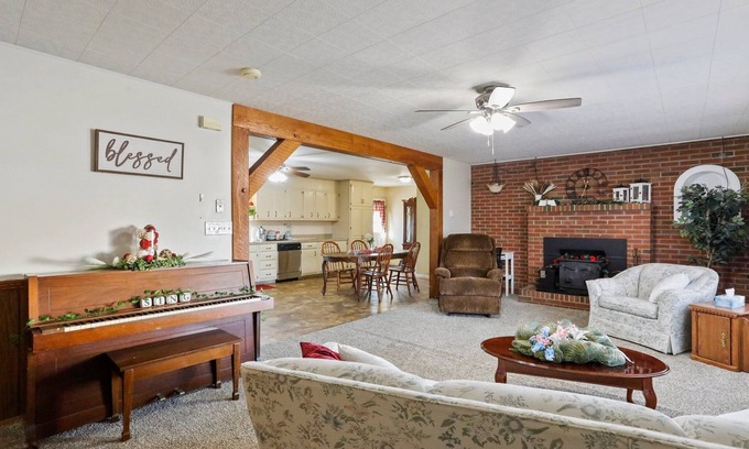 Chambersburg House | Sunsets With a Country View