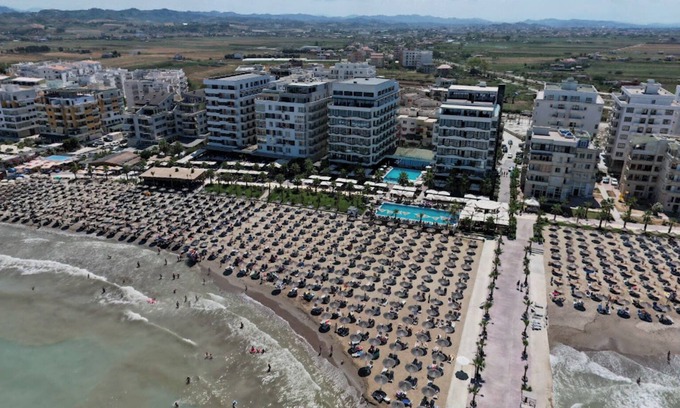 Golem Apartment | Sunshine Apt Qerret-Golem Beach