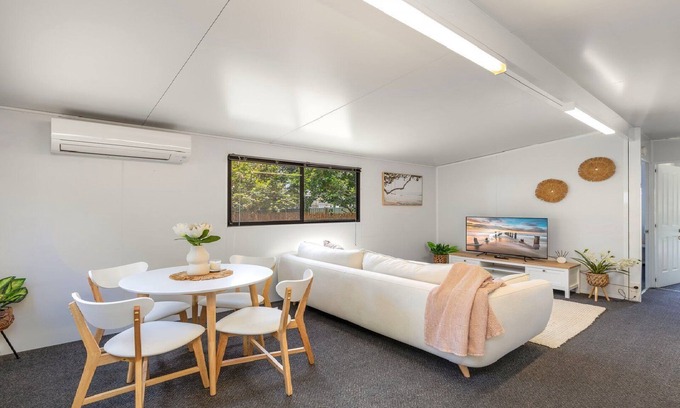 Pearl Beach House | Sunshine Cottage Umina Beach