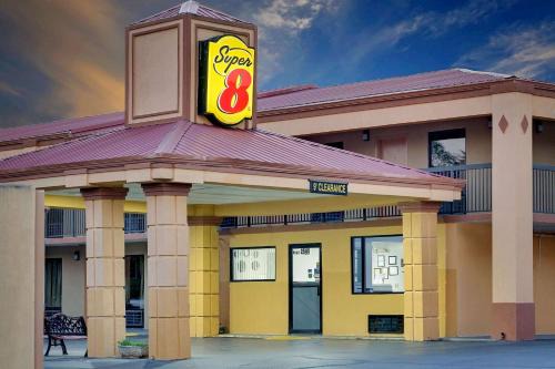 Athens Hotel | Super 8 by Wyndham Athens
