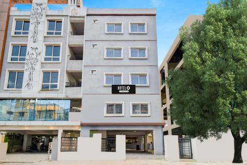 Miyapur Hotel | Super Hotel O Chandanagar Formerly Nakshatra
