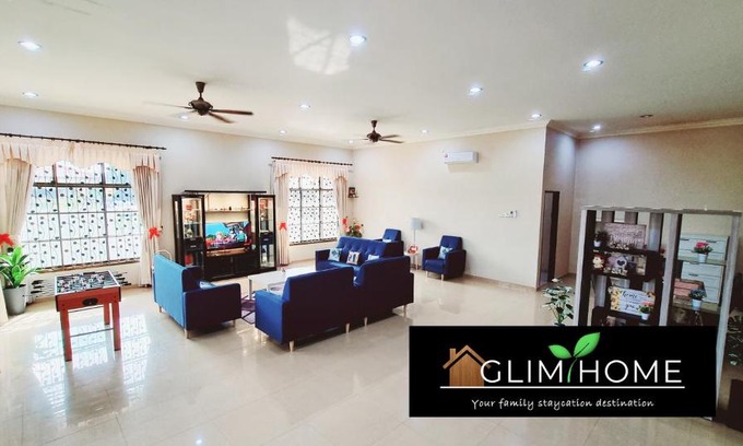 Taman Intan House | Super Spacious Kuantan Homestay 4R4B by GlimHome