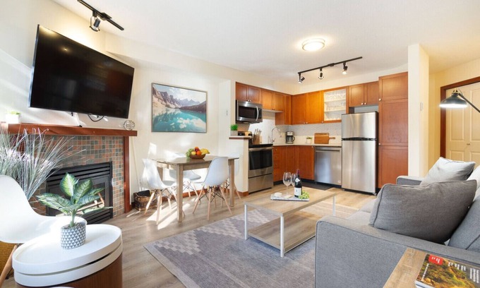 Village North House | Superb 2Br/2Ba Townhouse: AC, Private HT, Pool