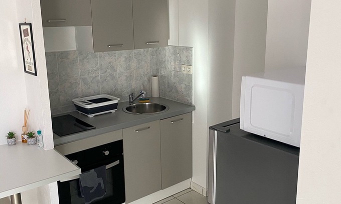 Castelsarrasin Apartment | Superb air-conditioned apartment in a secure residence