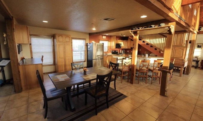 Comanche County Cabin | Superb view Lake Ellsworth! Log cabin in the country.