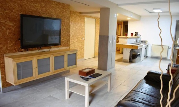 Charency-Vezin Apartment | Superbe Appartement PMR avec parking Gratuit