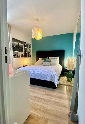 Teilhard House | Superbe Chambre avec vue et salle d eau privative dans duplex de 140m2 - proche CHU Clermont