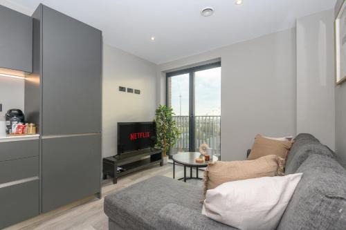 Holbeck Apartment | Superior 1 Bed Apartment By Leeds Train Staiton