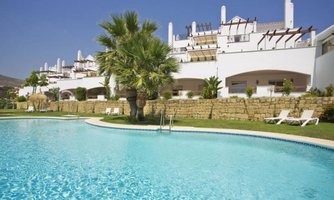 Marbella Apartment | Superior 3 BR Duplex in Aloha Royal Minutes From Puerto Banus y Marbella