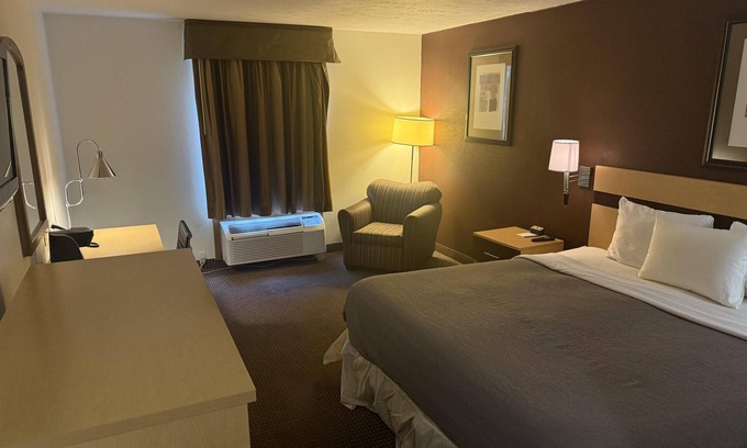 Obetz Hotel | Surestay By Best Western Obetz Rickenbacker Airport