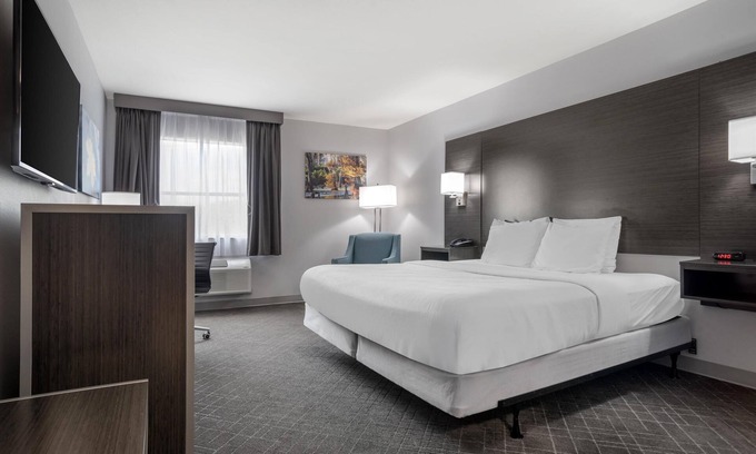 Burnside Hotel | Surestay Plus By Best Western St. James Donaldsonville