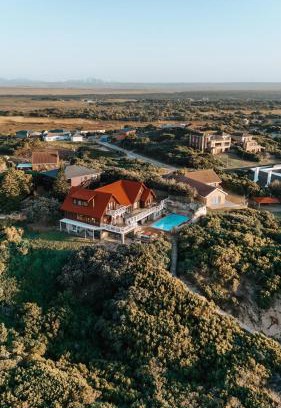 Paradise Beach Cabin | Surf Lodge South Africa